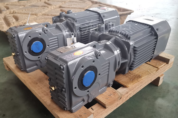 KA37系列減速機通孔輸出，配電機實物圖