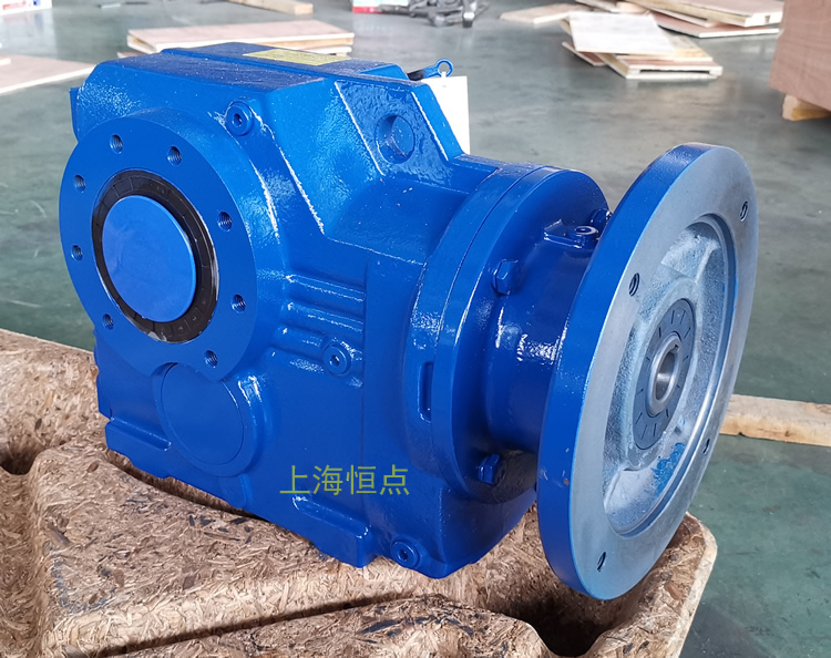 KA77減速機 輸入配工字件圓法蘭端蓋 輸出通孔 實物照片 -上海恒點