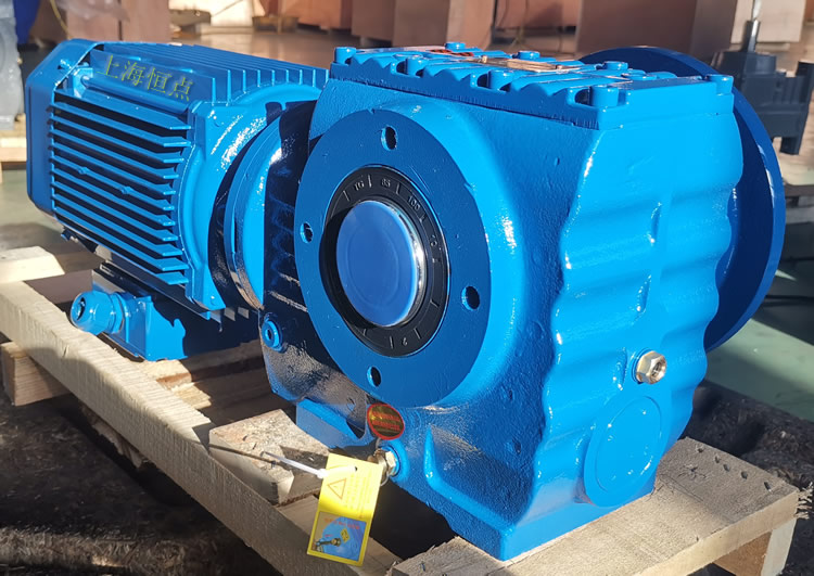 SAF67減速機 輸入配方殼電機 輸出通孔加法蘭 藍色油漆-上海恒點
